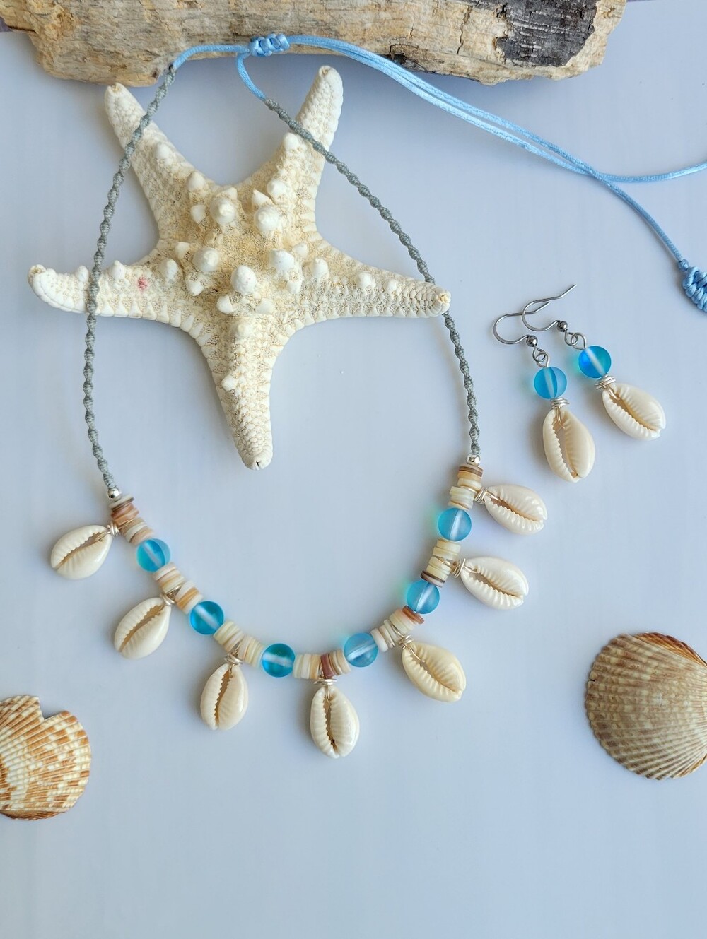 Earth Art hand crafted artisan Cream Shell and Blue Bead Necklace with Earrings